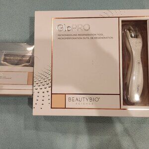 Glo PRO Microneedling regeneration tool including body attachment